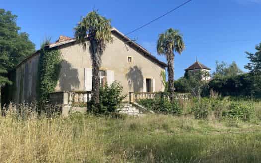 House in Lavalade, Nouvelle-Aquitaine 11392236