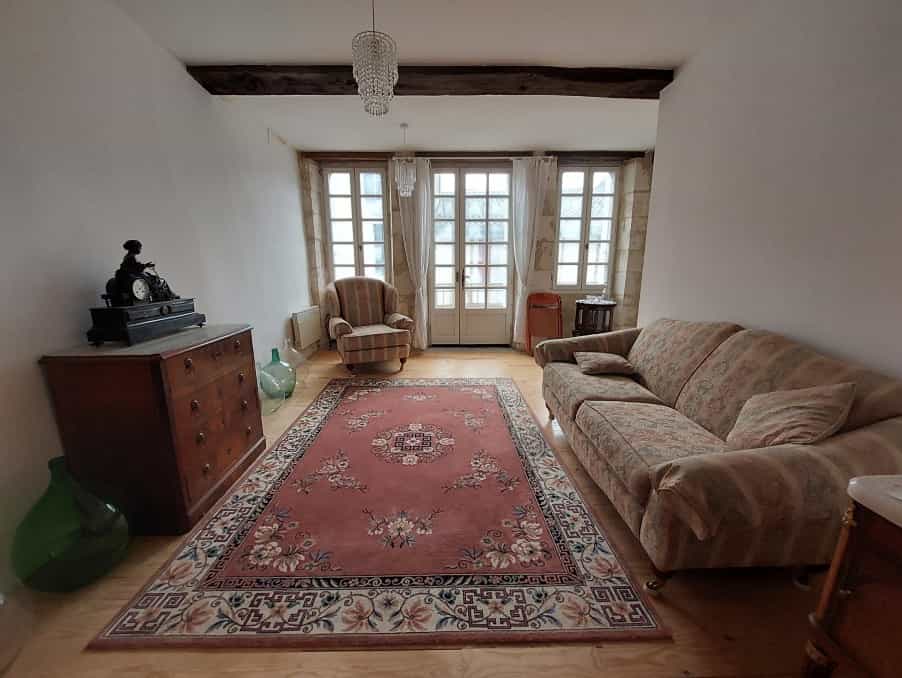 Rumah di Eymet, Nouvelle-Aquitaine 11392297
