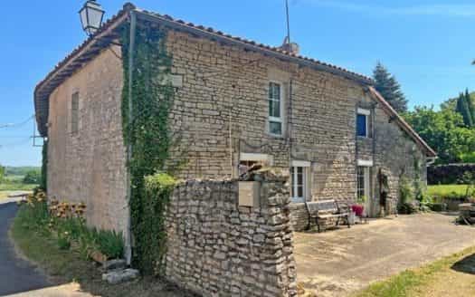 House in Nanteuil-en-Vallee, Nouvelle-Aquitaine 11392321