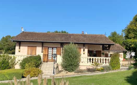 Rumah di Creysse, Nouvelle-Aquitaine 11392371