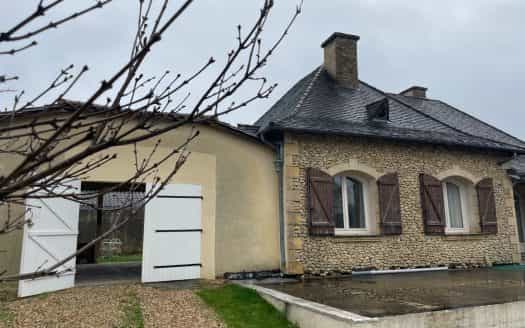 Talo sisään Perigueux, Nouvelle-Aquitaine 11392389