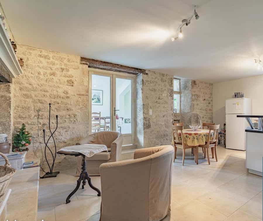 House in Saint-Daunes, Occitanie 11392415