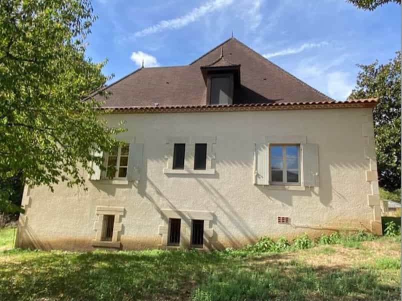 Rumah di Fumel, Nouvelle-Aquitaine 11392535