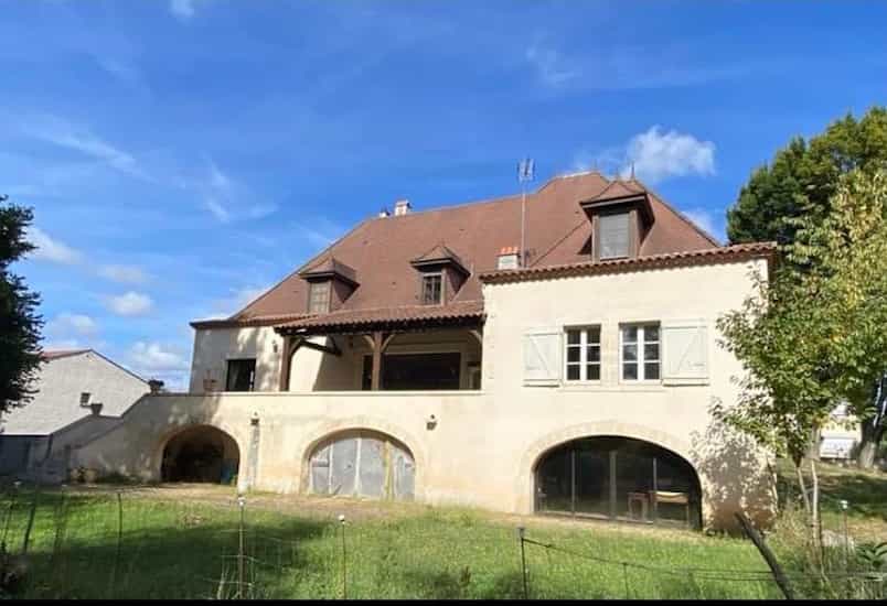 casa en Fumel, Nouvelle-Aquitaine 11392535