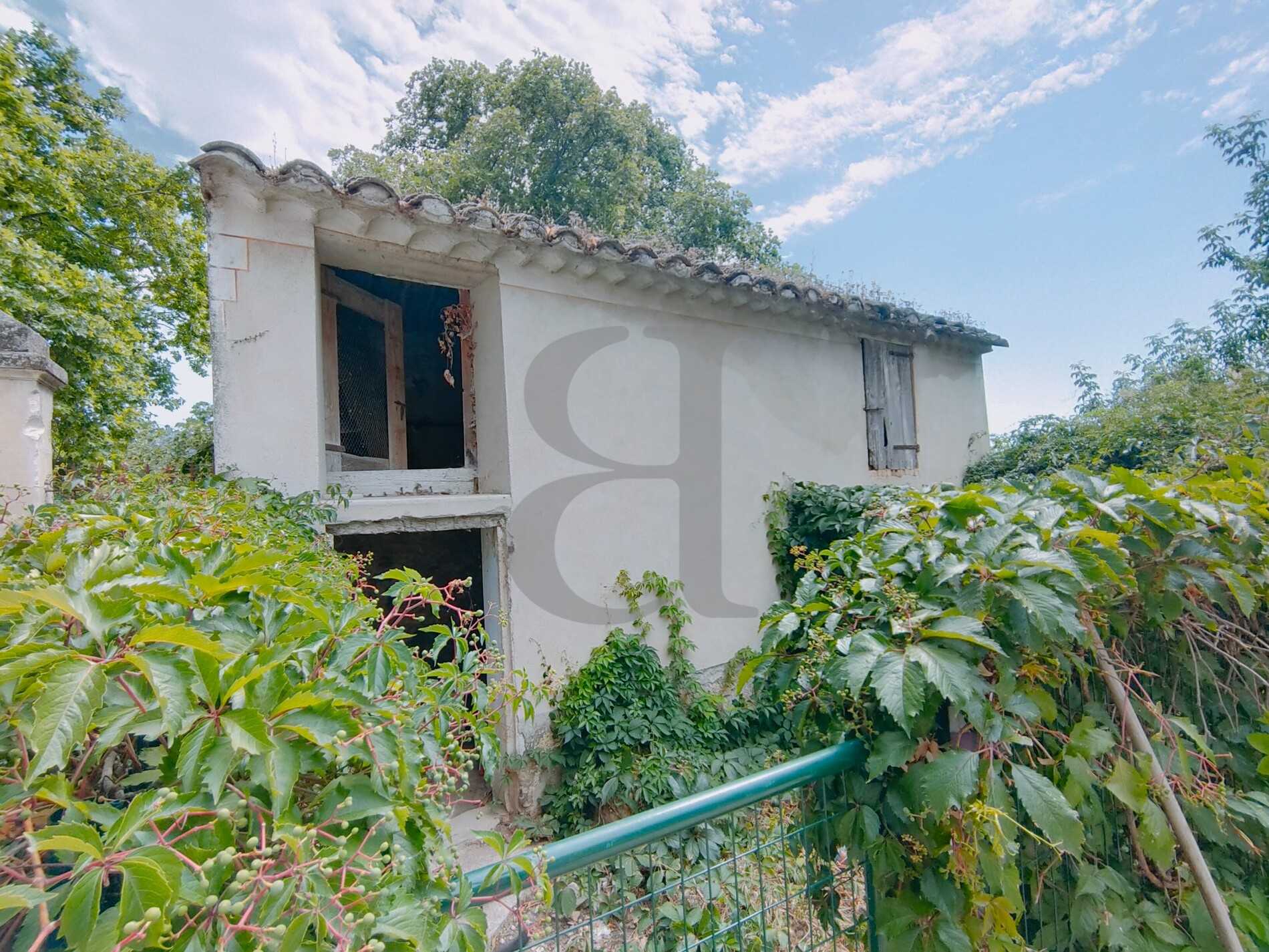 بيت في Vaison-la-Romaine, Provence-Alpes-Côte d'Azur 11392587