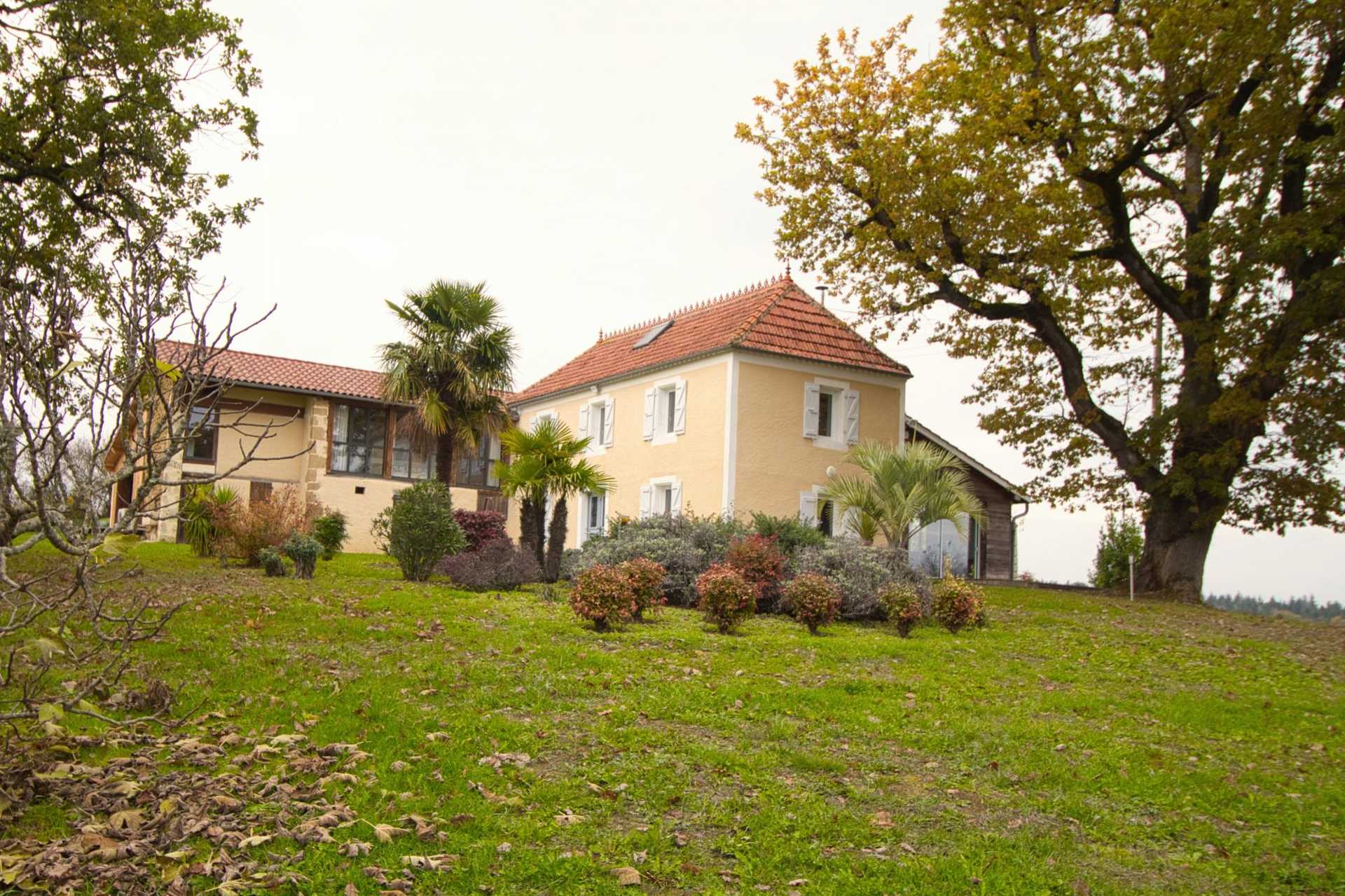 房子 在 Marciac, Occitanie 11392654