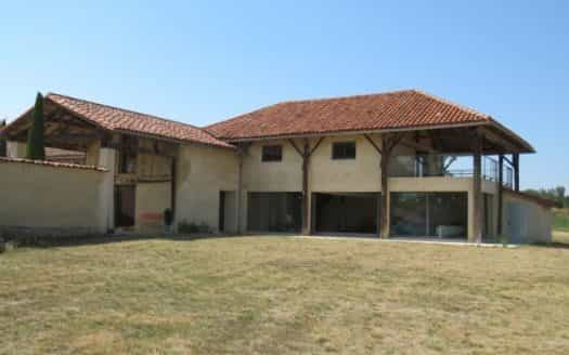 Будинок в Masseube, Occitanie 11392655