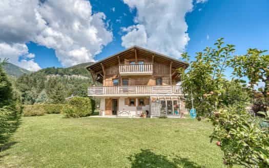 房子 在 阿尔利河畔普拉兹, 奥弗涅-罗纳-阿尔卑斯大区 11392702