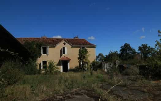 Будинок в Soublecause, Occitanie 11392773