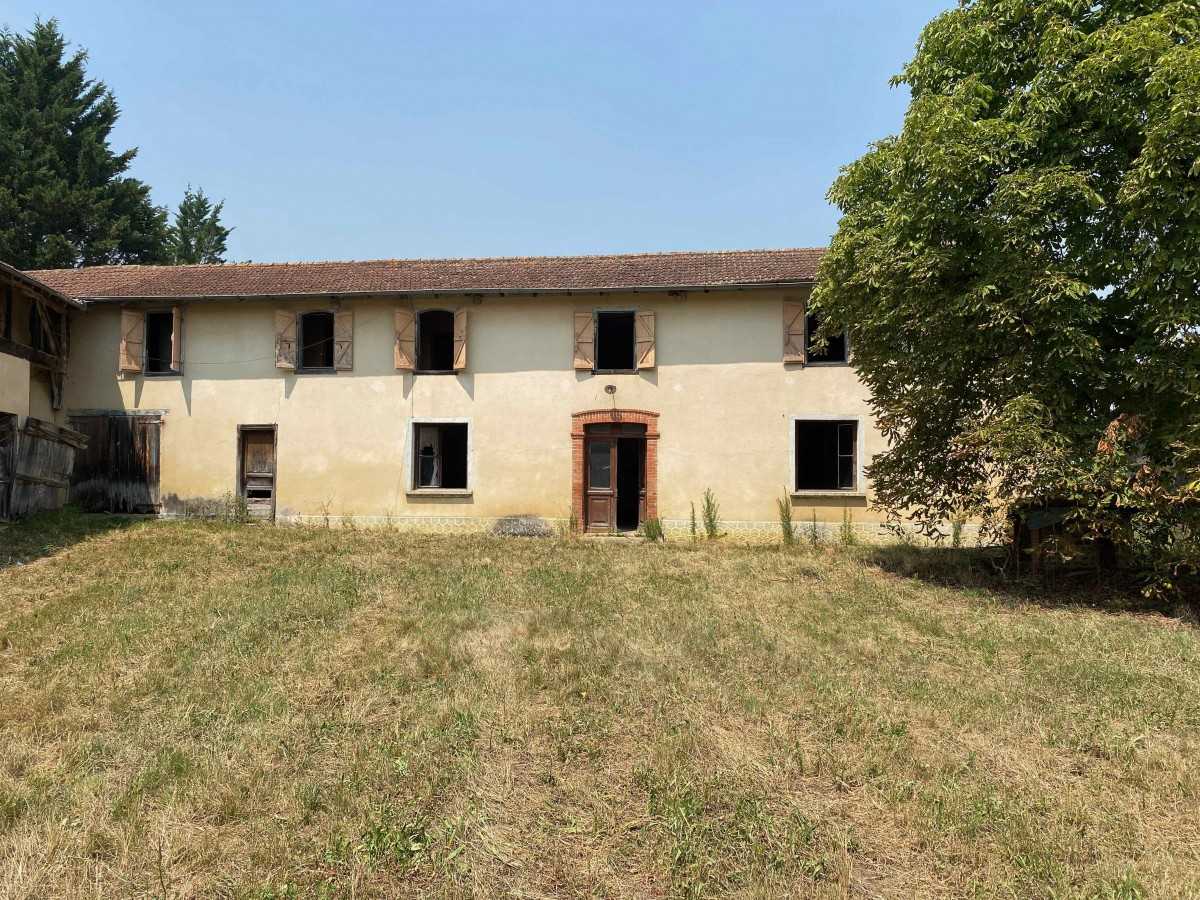 House in Trie-sur-Baïse, Occitanie 11392808