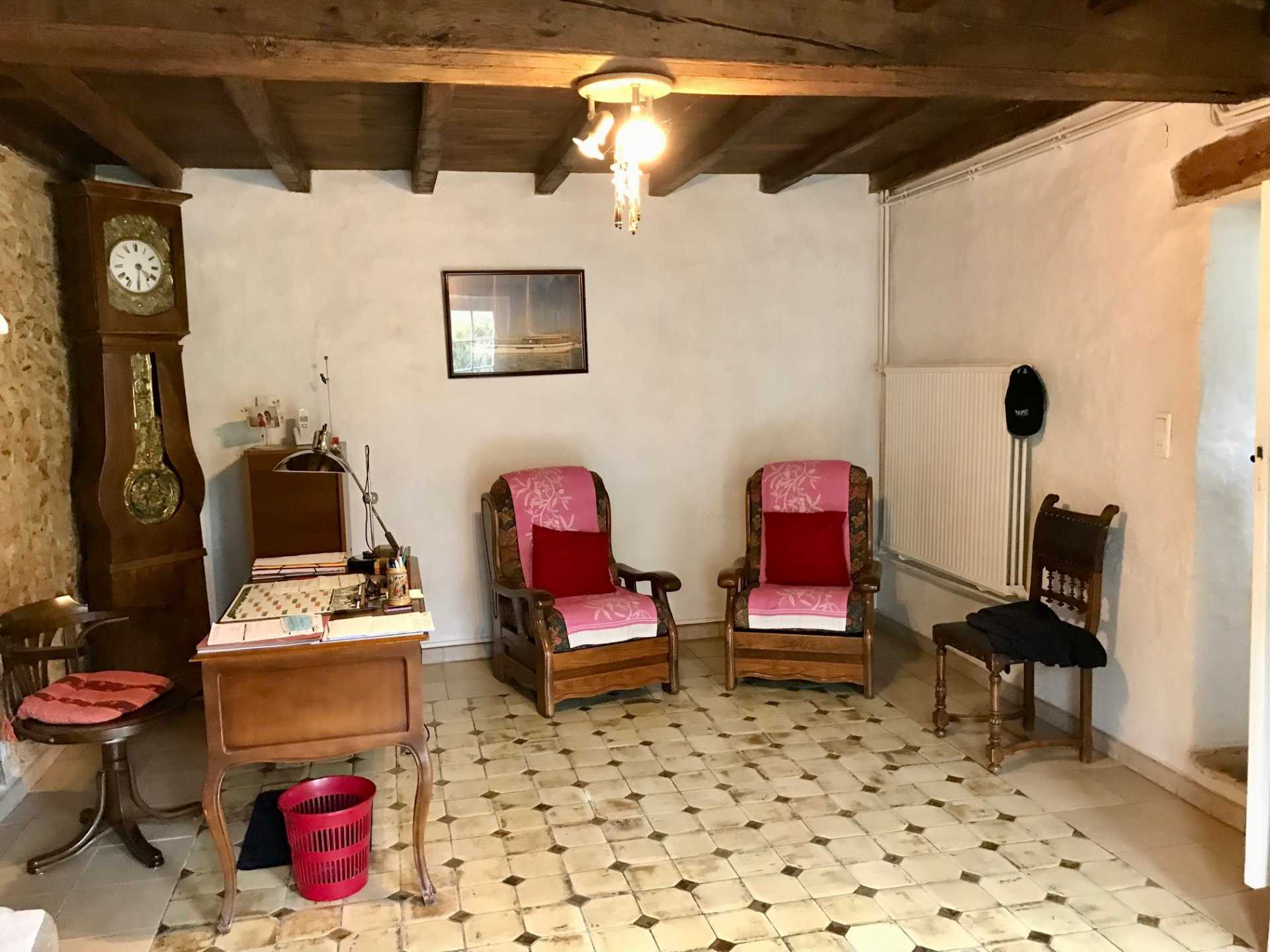 Dom w Parcoul-Chenaud, Nouvelle-Aquitaine 11392809