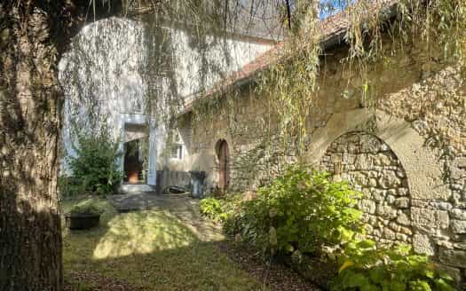 Haus im La Bachellerie, Neu-Aquitanien 11392845