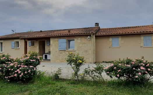 σπίτι σε Saint-Jean-d'Eyraud, Nouvelle-Aquitaine 11392937
