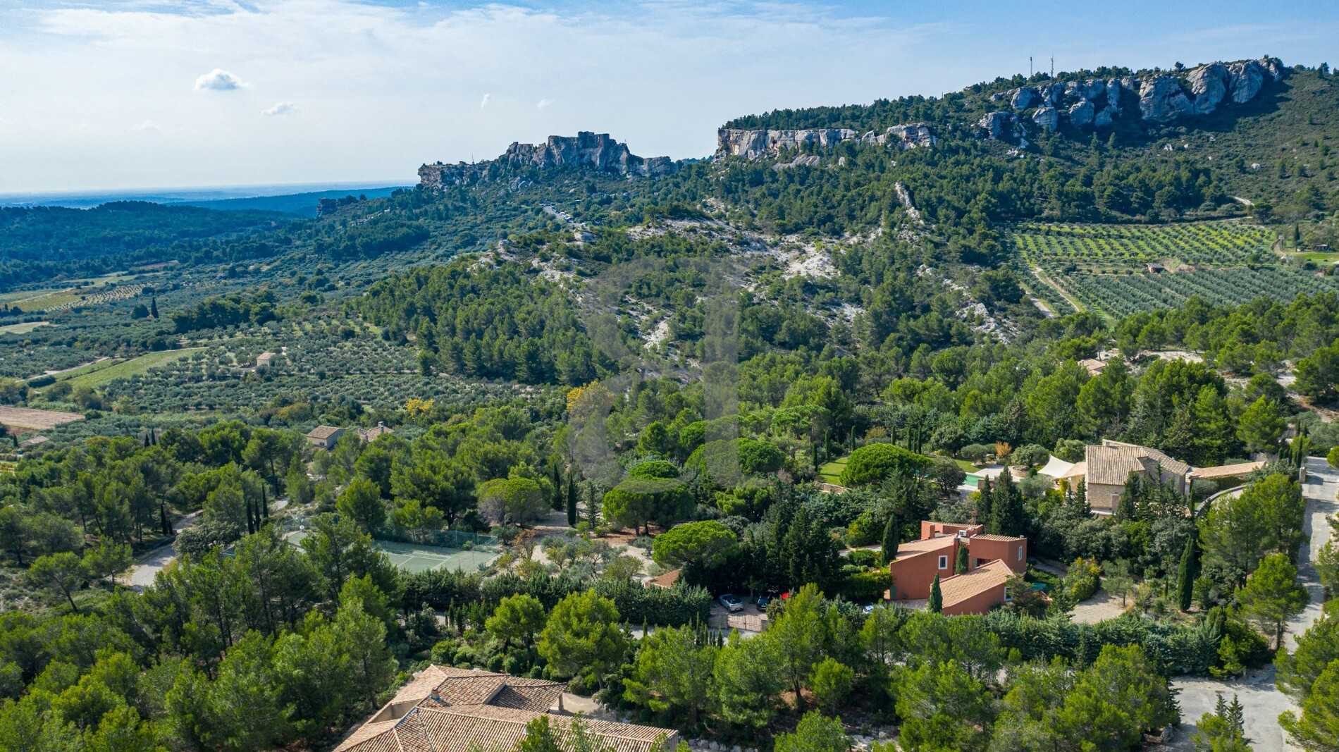 casa en Les Baux-de-Provence, Provence-Alpes-Côte d'Azur 11392968