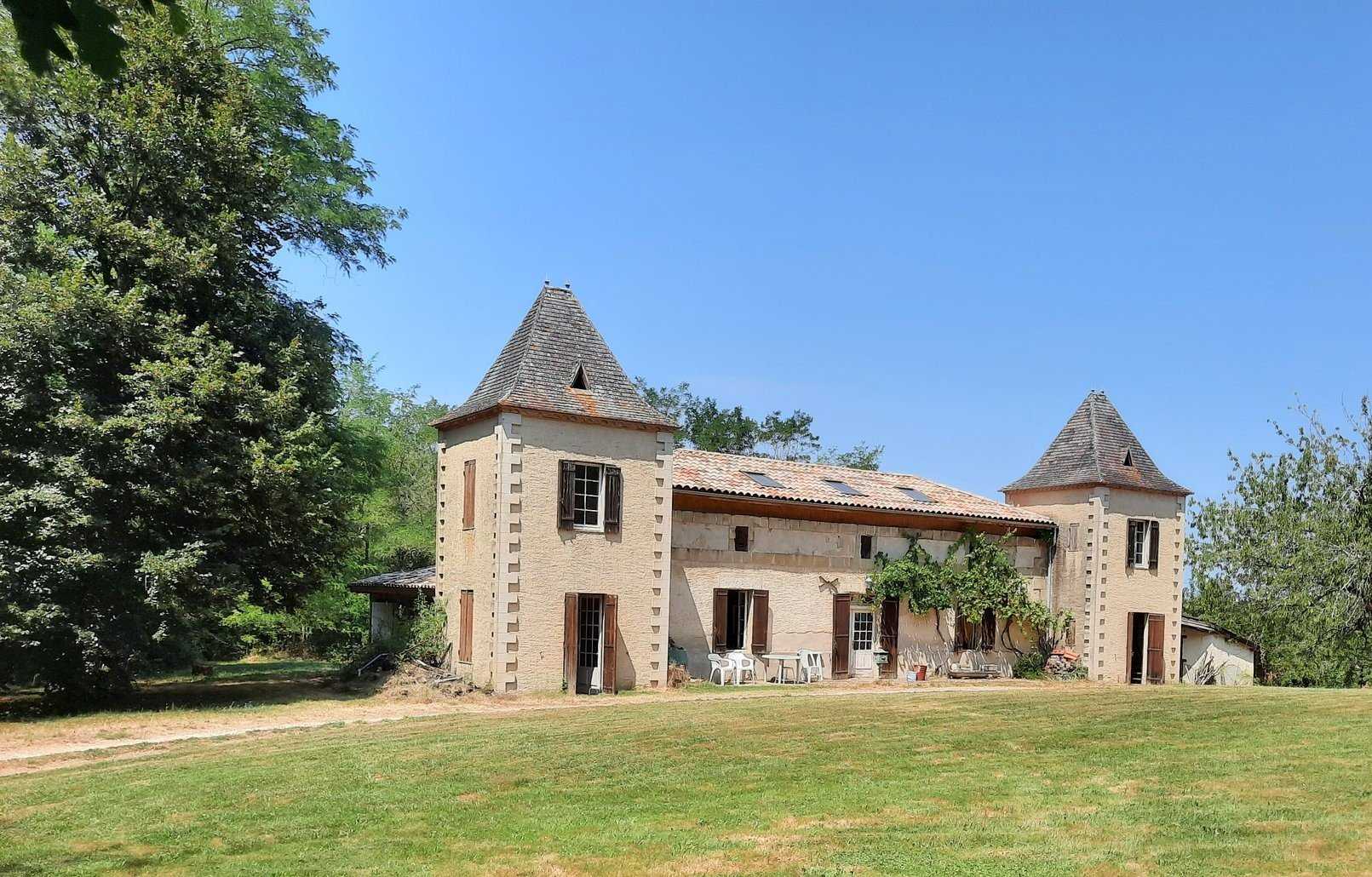 rumah dalam Labretonie, Nouvelle-Aquitaine 11393002