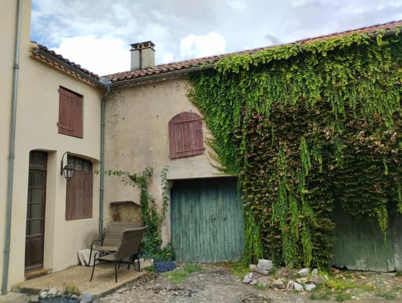 rumah dalam Maubourguet, Occitanie 11393085