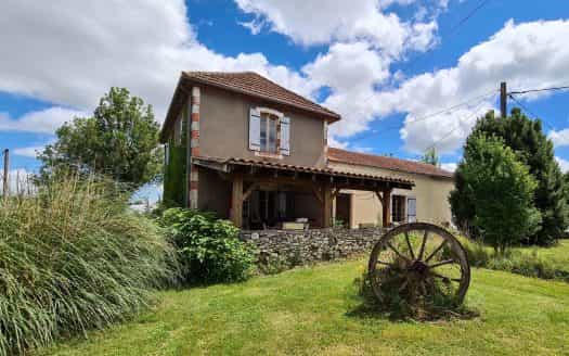House in Cancon, Nouvelle-Aquitaine 11393137