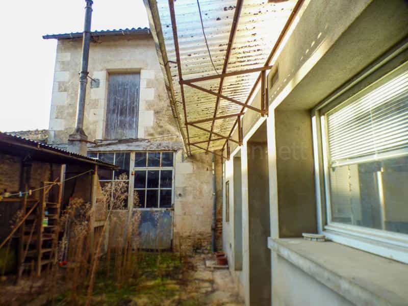 casa en Lezay, Nouvelle-Aquitaine 11393168
