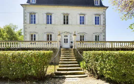 بيت في Cancon, Nouvelle-Aquitaine 11393256