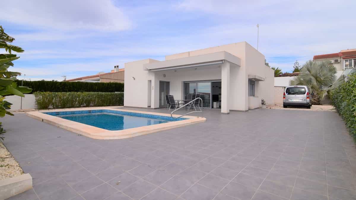 住宅 在 Ciudad Quesada, Comunidad Valenciana 11393277