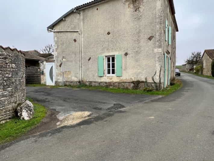 Huis in Mansle, Nouvelle-Aquitaine 11393342