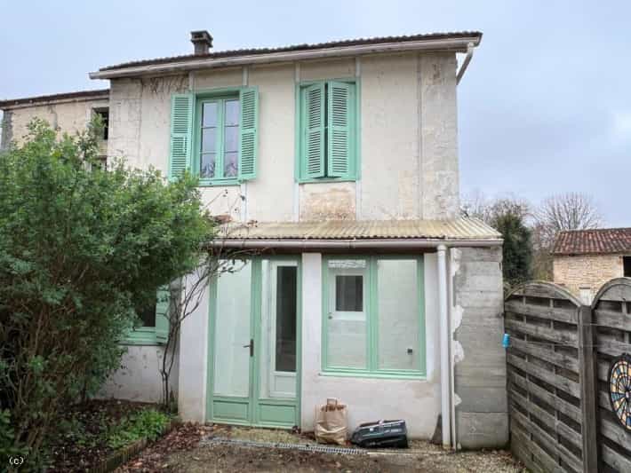 σπίτι σε Mansle, Nouvelle-Aquitaine 11393342