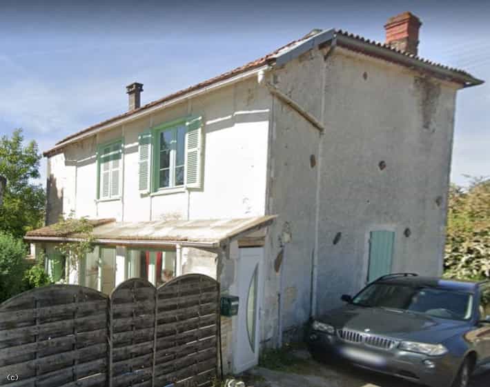 Huis in Mansle, Nouvelle-Aquitanië 11393342