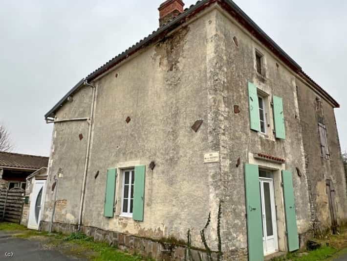 Hus i Mansle, Nouvelle-Aquitaine 11393342
