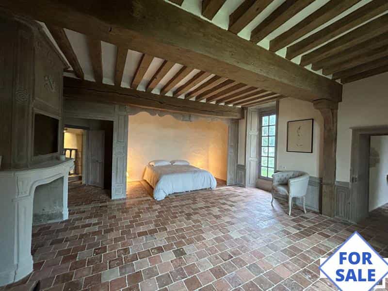 房子 在 Bonnétable, Pays de la Loire 11393345