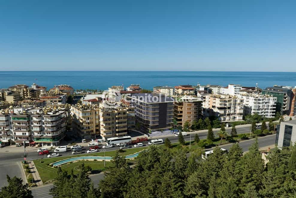 Condominium in Alanya, Antalya 11393397