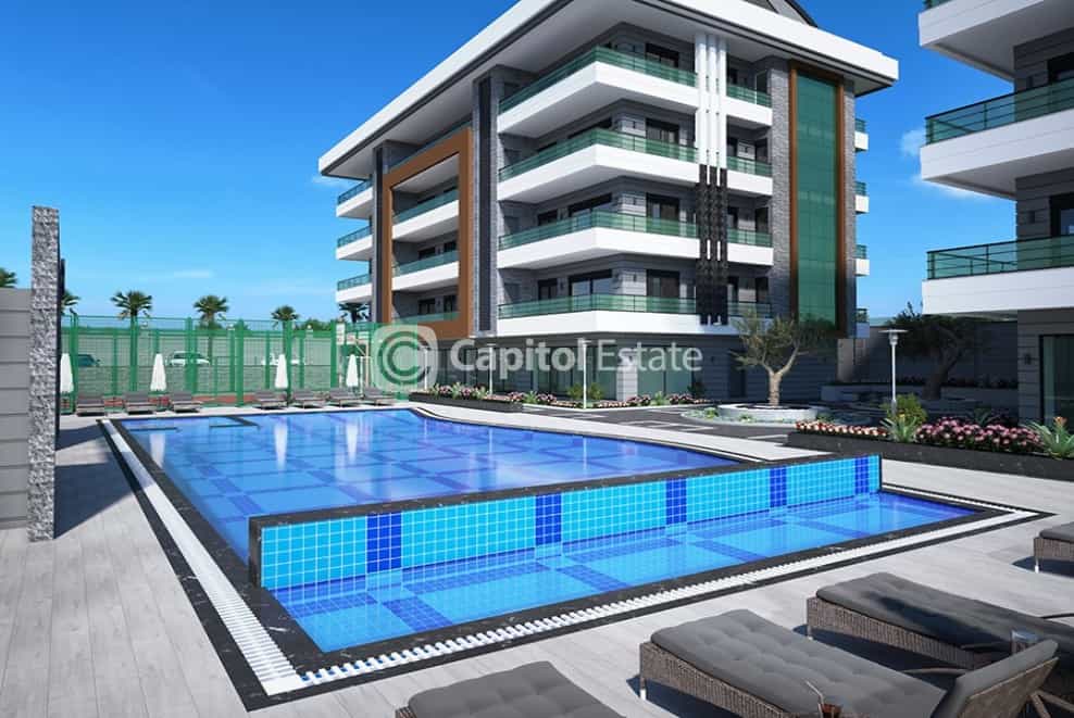 Condominium dans Oba, Antalya 11393483