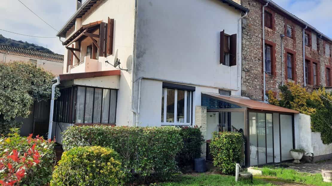 Будинок в Bédarieux, Occitanie 11393719