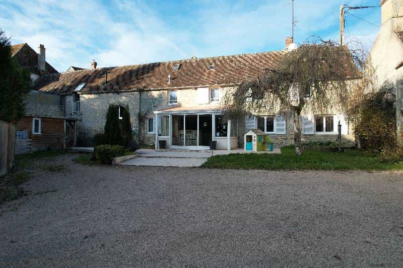 House in Le Pin-au-Haras, Normandie 11393841