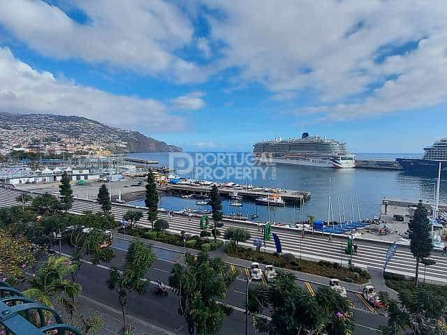 Condominium dans Funchal, Madeira 11394005