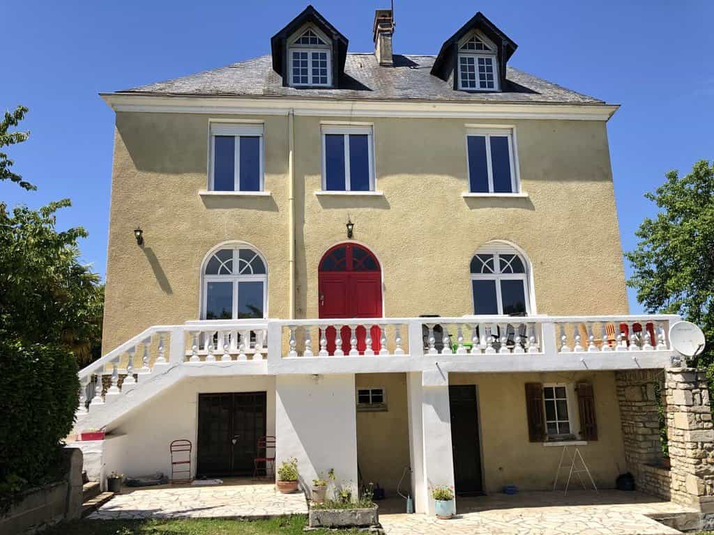 rumah dalam Ruffec, Nouvelle-Aquitaine 11394649