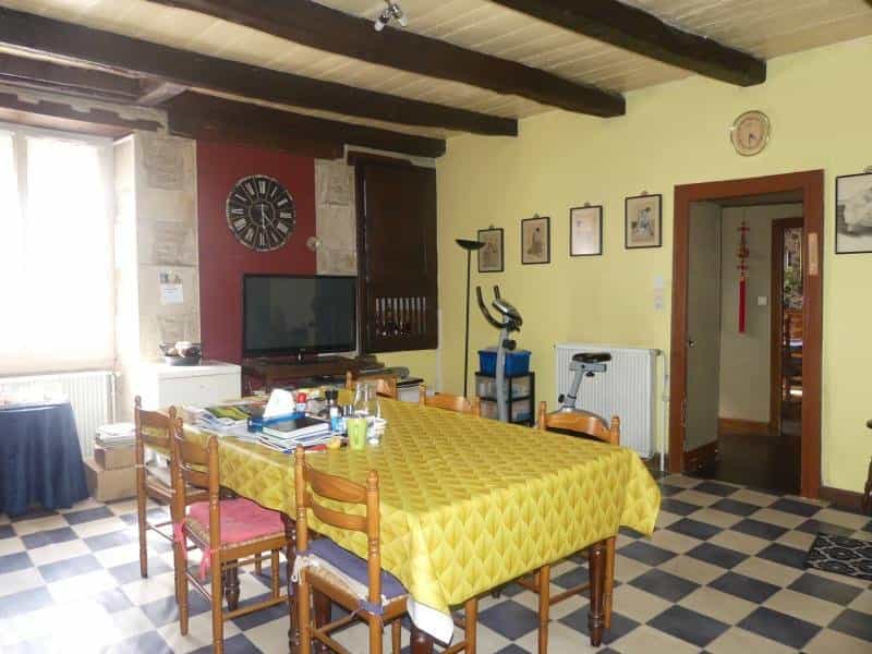 House in Limalonges, Nouvelle-Aquitaine 11394735