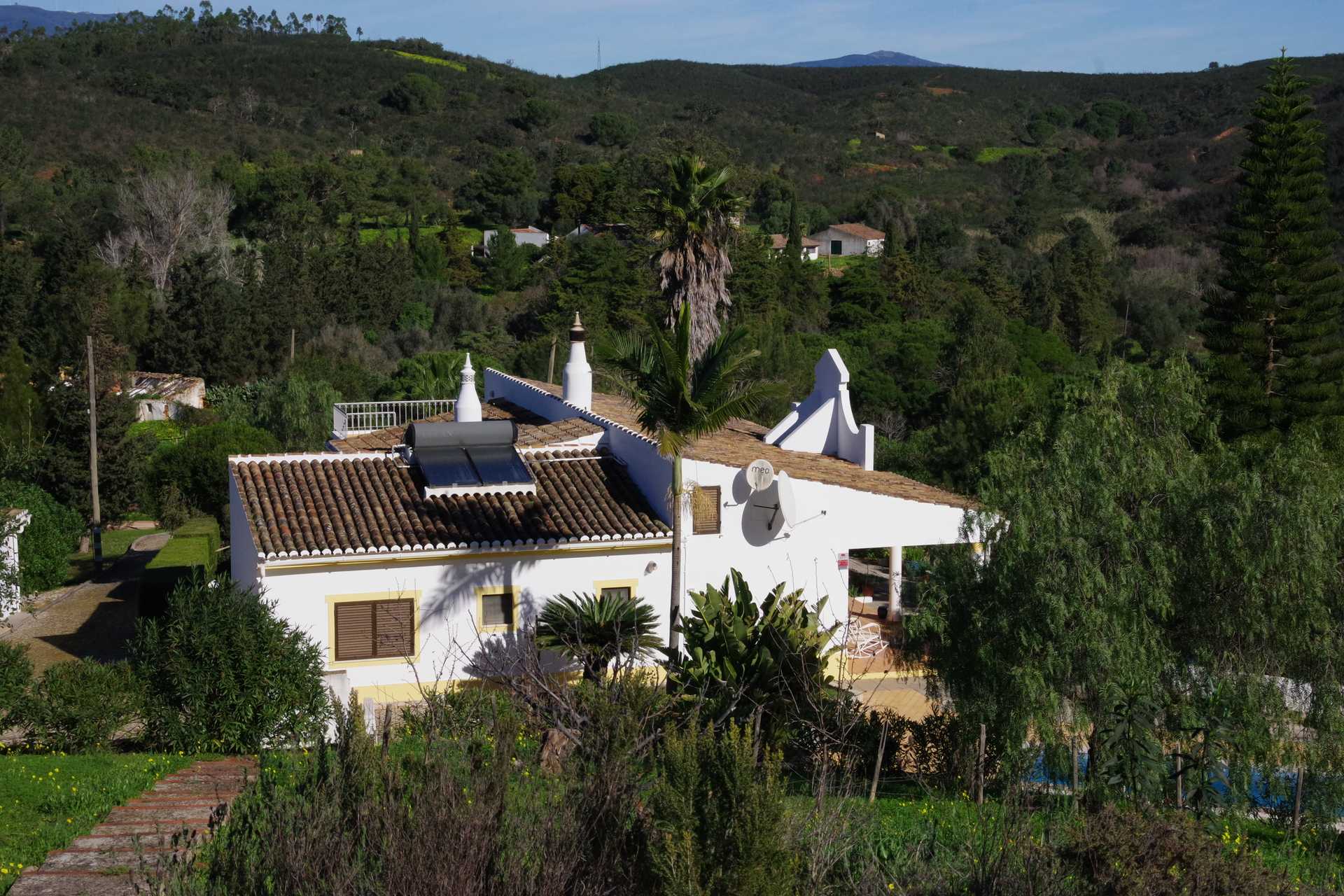 Huis in Mexilhoeira Grande, Faro 11394973