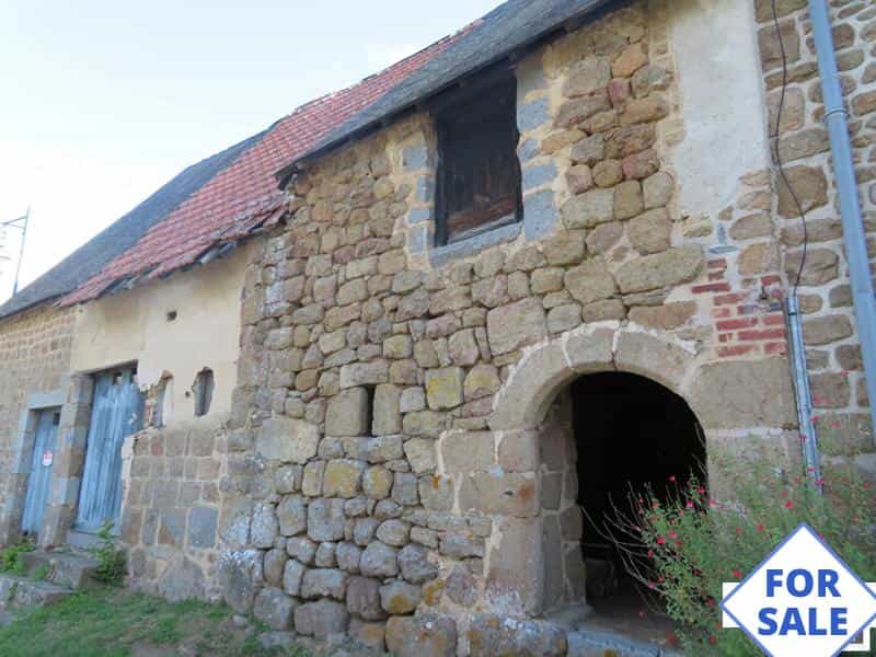 Dom w Ronfeugerai, Normandia 11394996