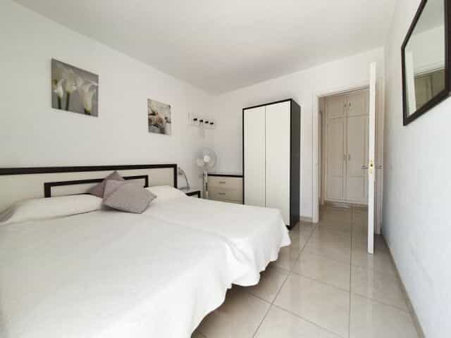 Condominium in Maspalomas, Canary Islands 11395552