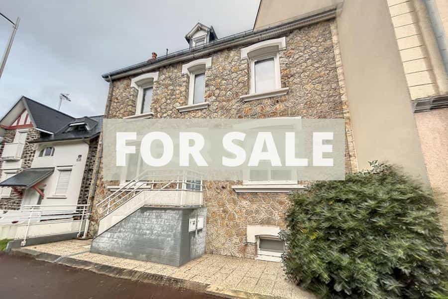 House in Donville-les-Bains, Normandie 11395617