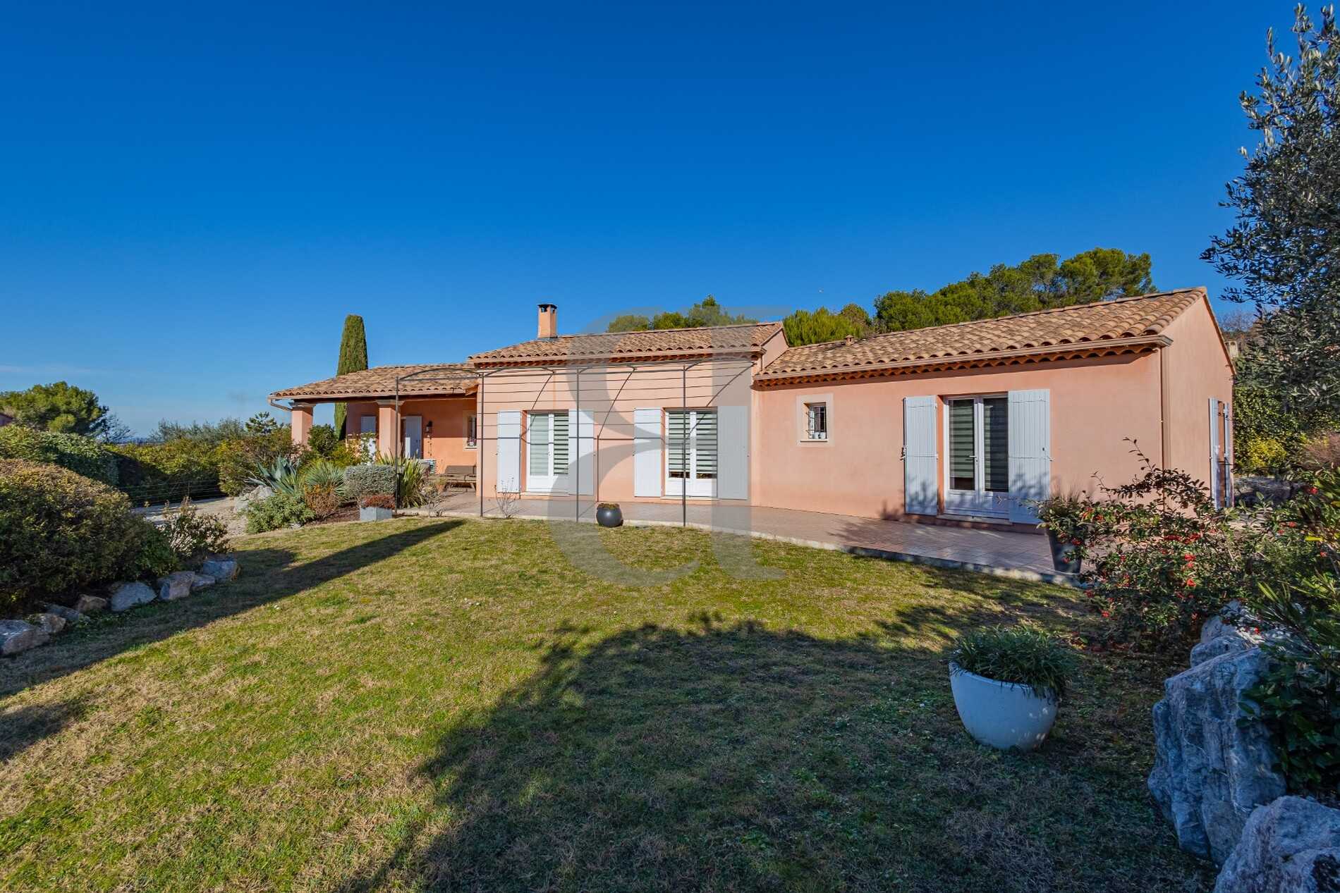 بيت في Vaison-la-Romaine, Provence-Alpes-Côte d'Azur 11395849
