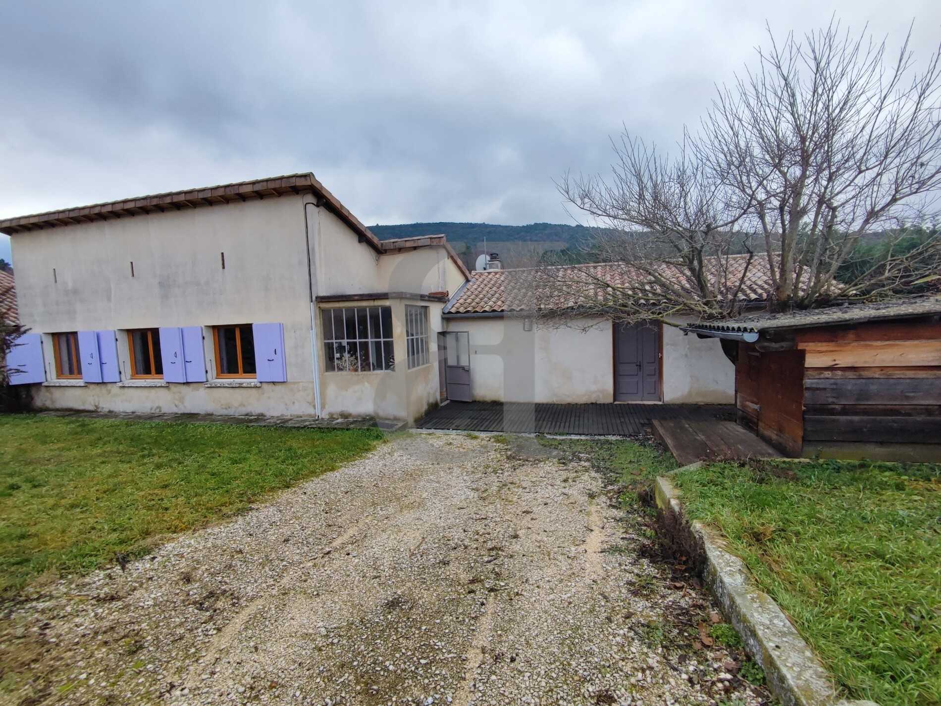 Rumah di Dieulefit, Auvergne-Rhone-Alpes 11395850