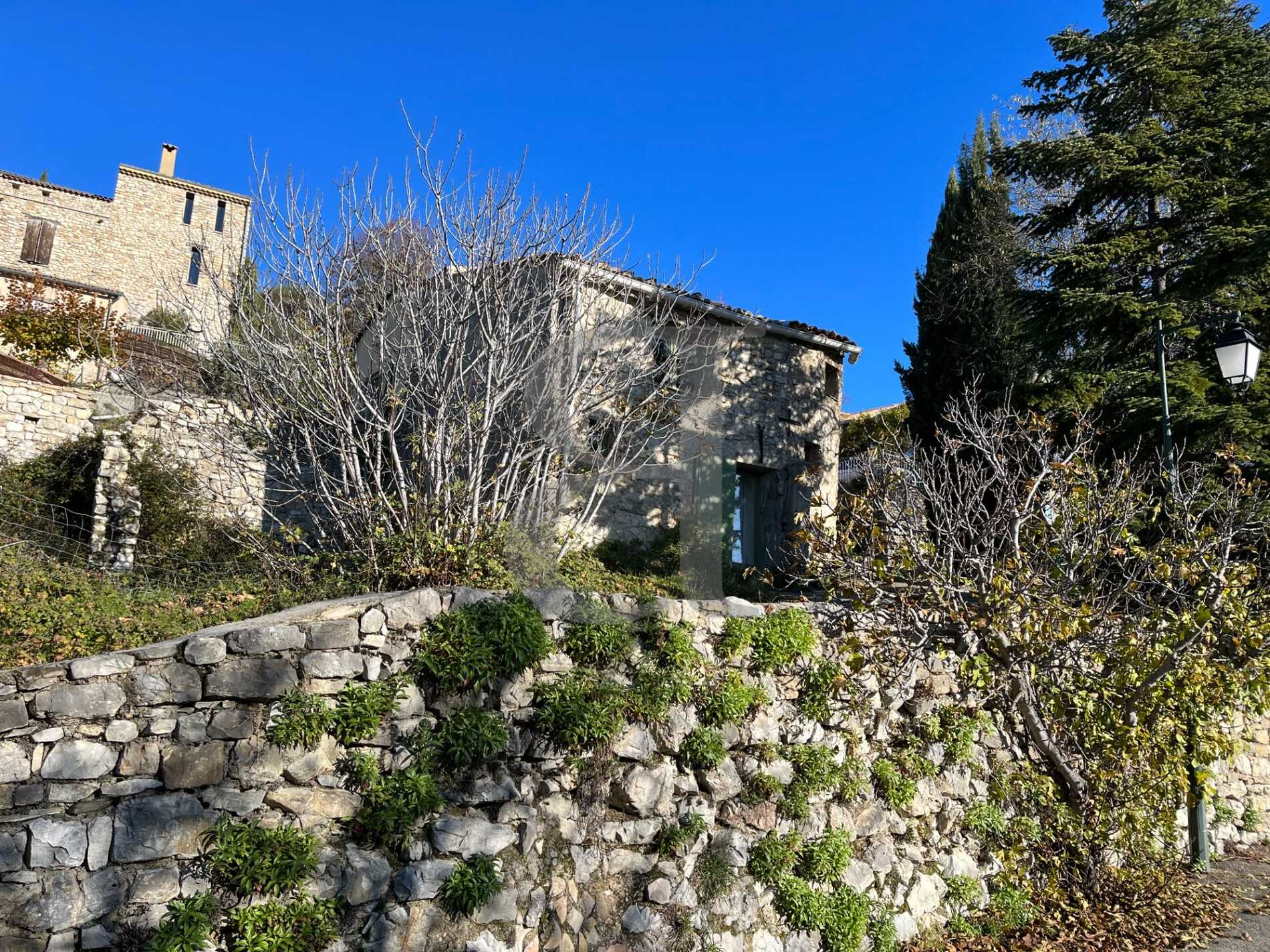 Haus im Nyons, Auvergne-Rhône-Alpes 11395863