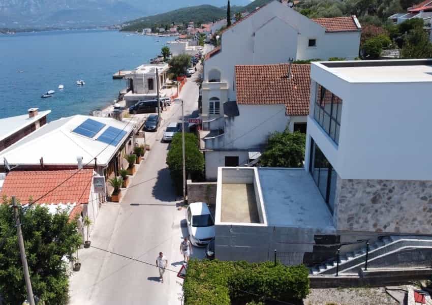 House in Tivat, Tivat Municipality 11396145