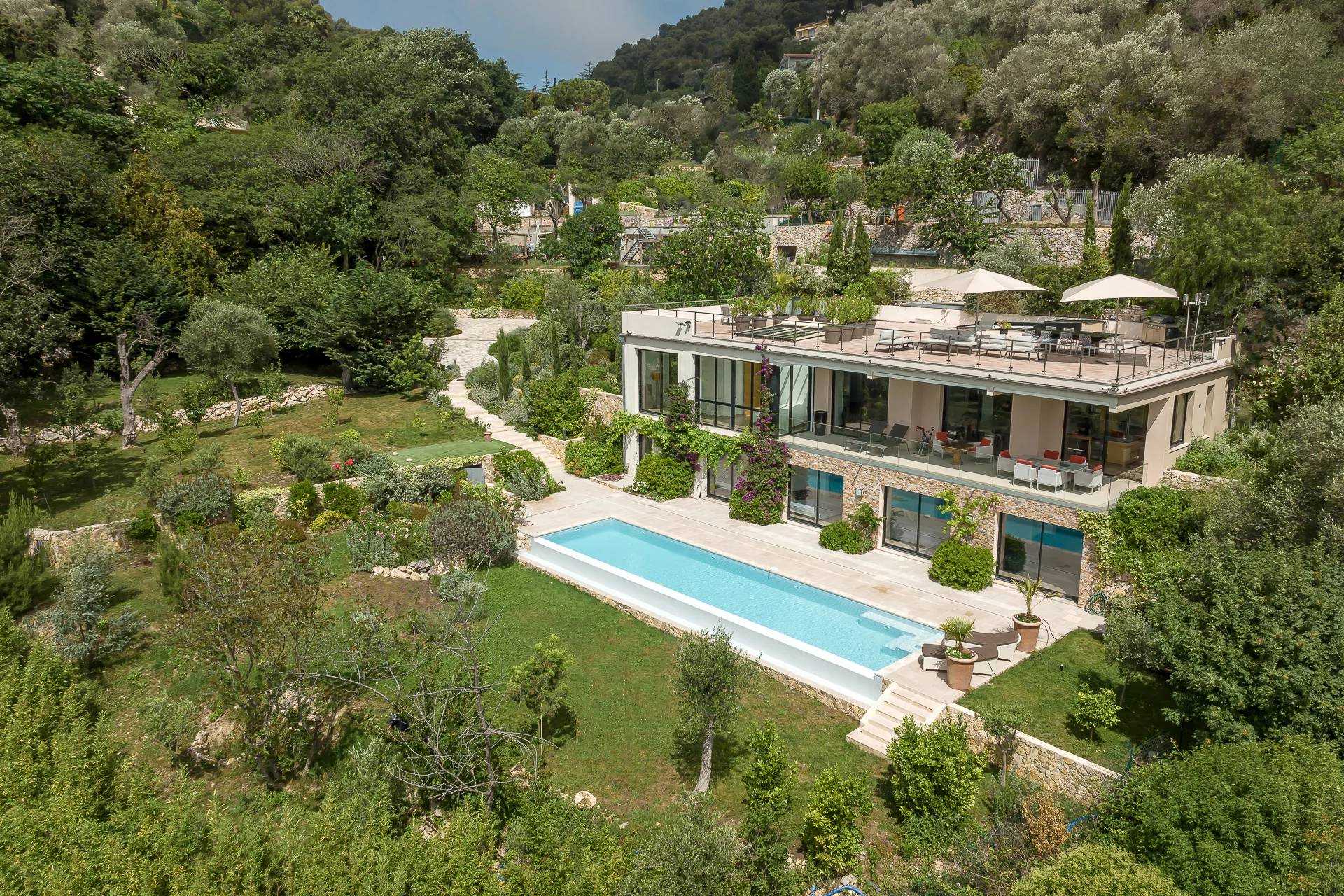 House in Villefranche-sur-Mer, Provence-Alpes-Cote d'Azur 11396254