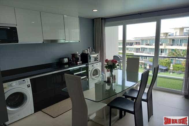 Condominium in Ban Kata, Phuket 11396356