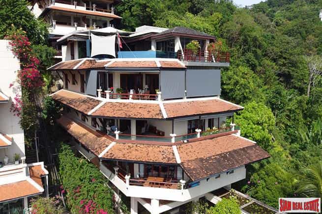 Condominium in Ban Kata, Phuket 11396450