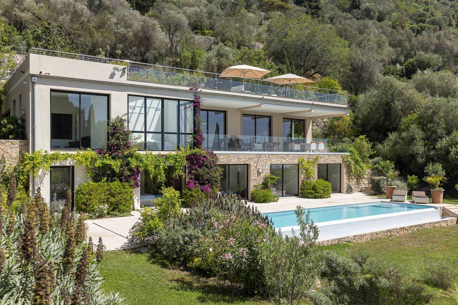 σπίτι σε Villefranche-sur-Mer, Provence-Alpes-Côte d'Azur 11396494
