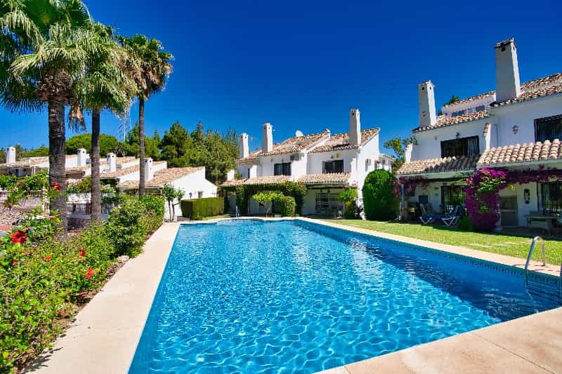 Haus im Fuengirola, Andalusien 11397449