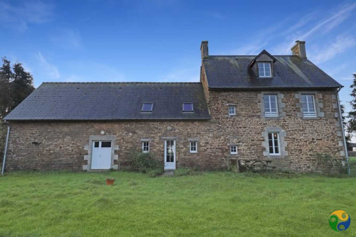 House in Montjoie-Saint-Martin, Normandie 11398777